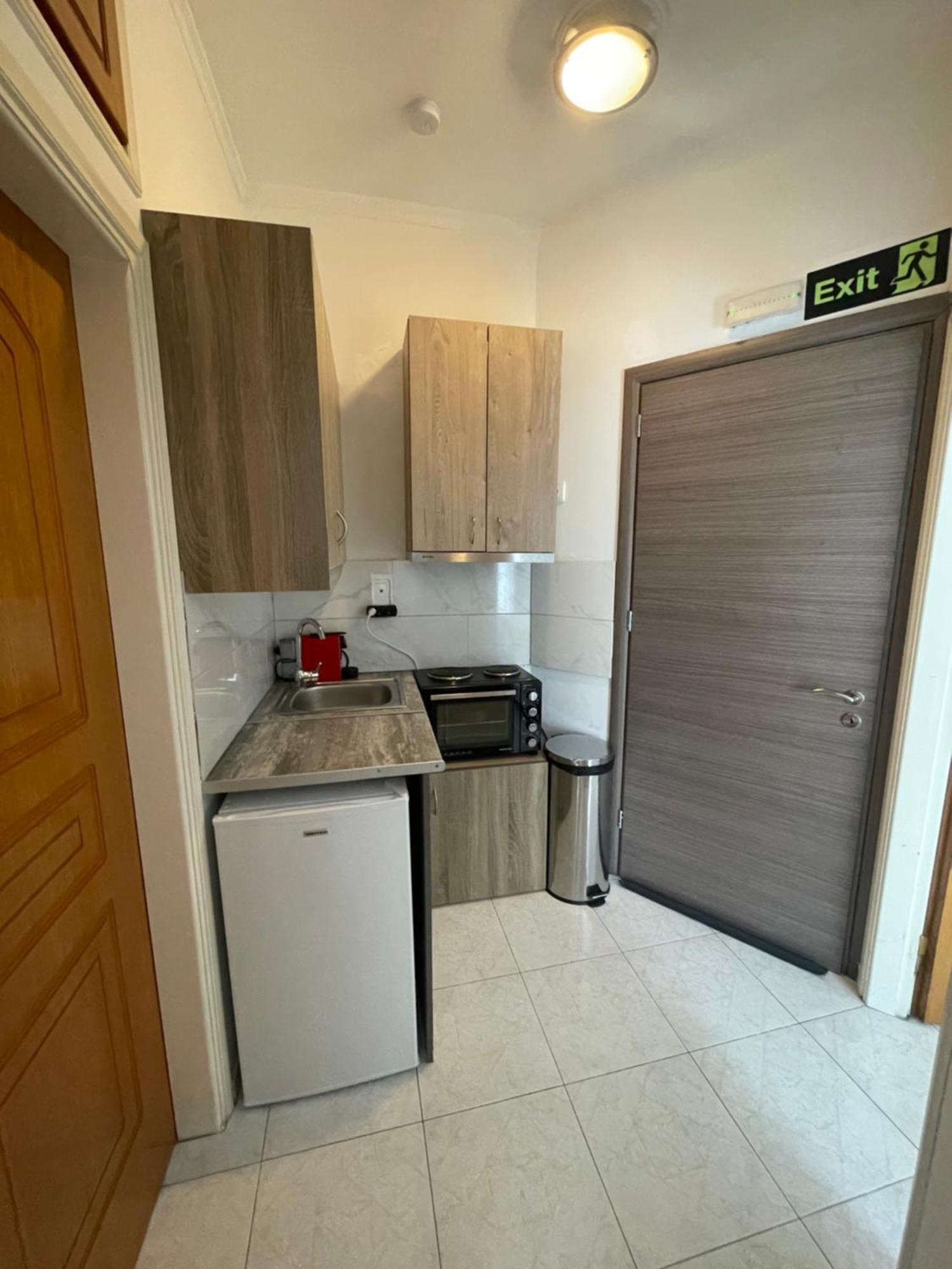 Greece Apartments Now Патри Екстер'єр фото